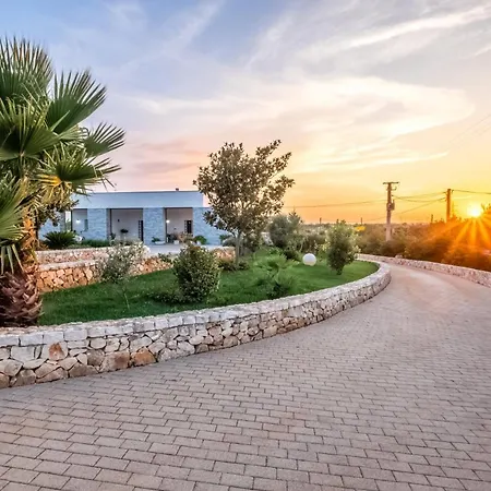 Bella By Vila Ostuni